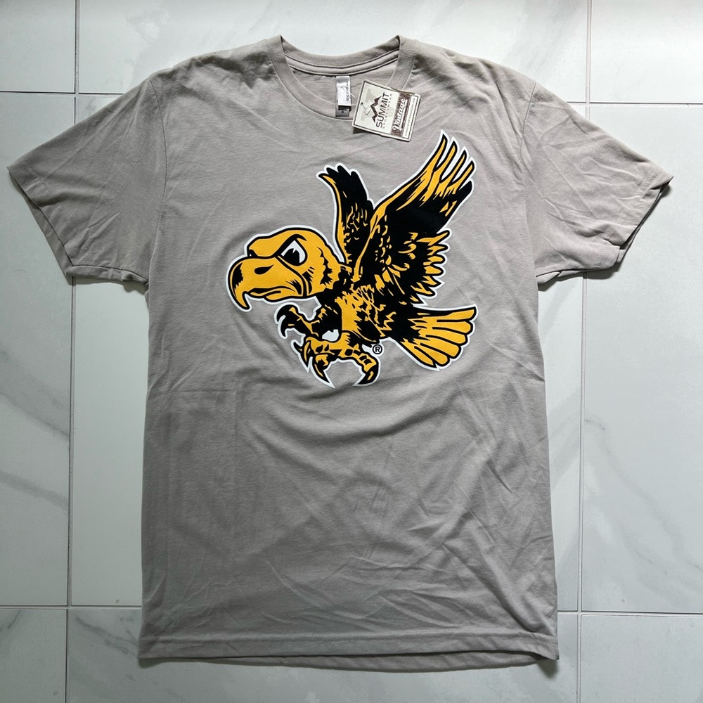 Iowa Hawkeyes vintage logo t-shirt